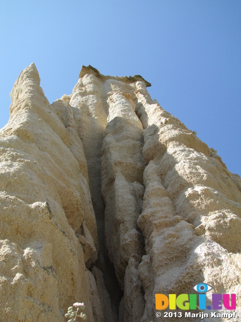 SX27789 Les Orgues (sandstone chimneys) in the Tet valley